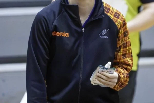 世界举重锦标赛侯志慧女子49公斤级冲金与朝鲜劲敌全面分析